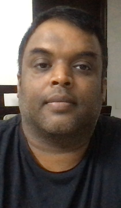 Hari's webcam photo with no makeup